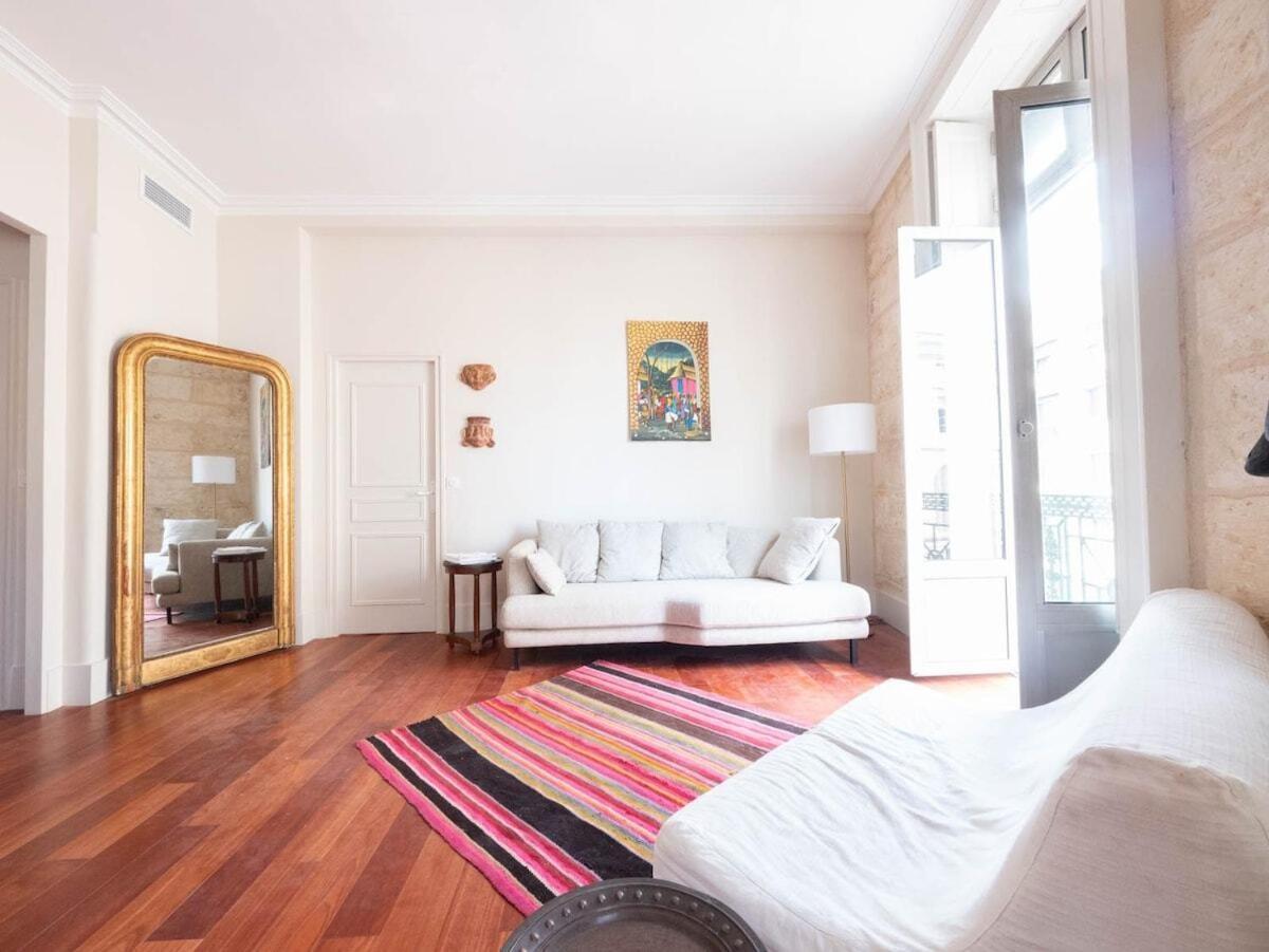 Appartamento L'Opera - Climatisation Et Vue Imprenable Montpellier Esterno foto